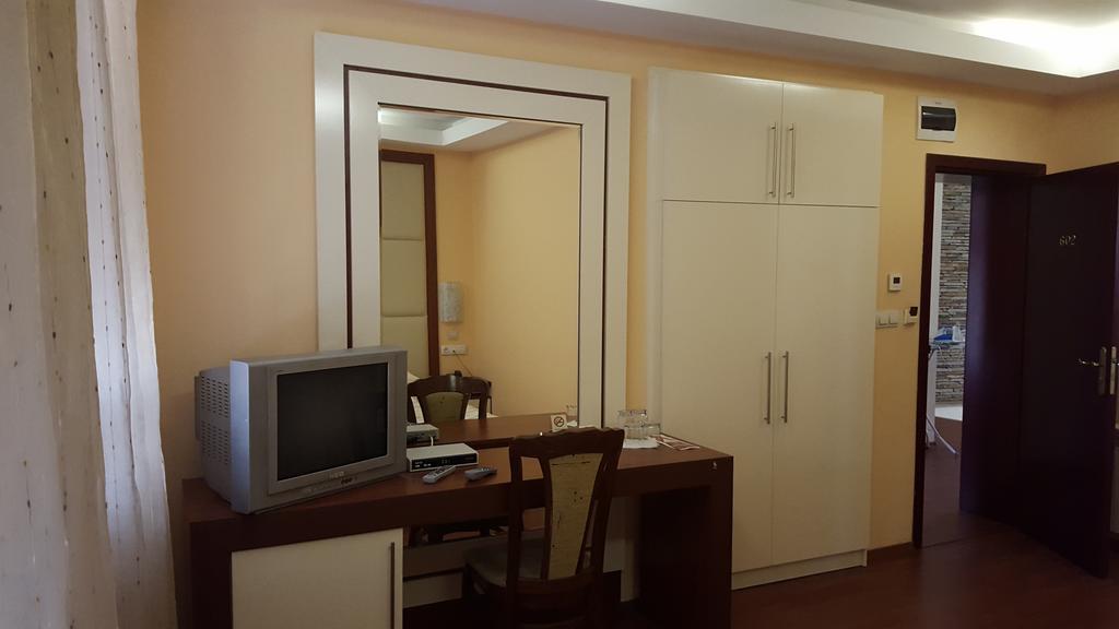Bozukova House Hotel Sliven Ruang foto