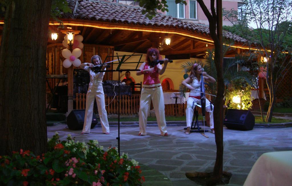 Bozukova House Hotel Sliven Bagian luar foto