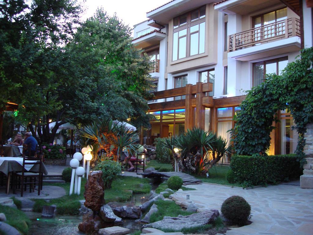 Bozukova House Hotel Sliven Bagian luar foto